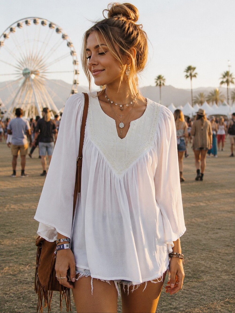Forever 21 Tunic S White Embroidered Bell Sleeve Rayon Boho Peasant Flowy EUC